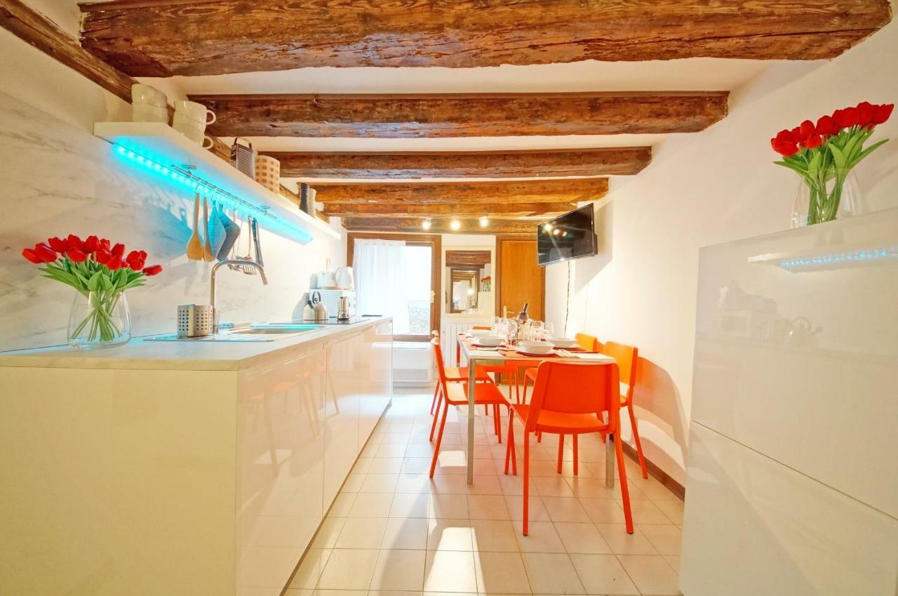 Calle Dei Fabbri San Marco Apartment เวนิส ภายนอก รูปภาพ